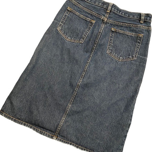 Super trendy GAP denim slit skirt. - Picture 2 of 2